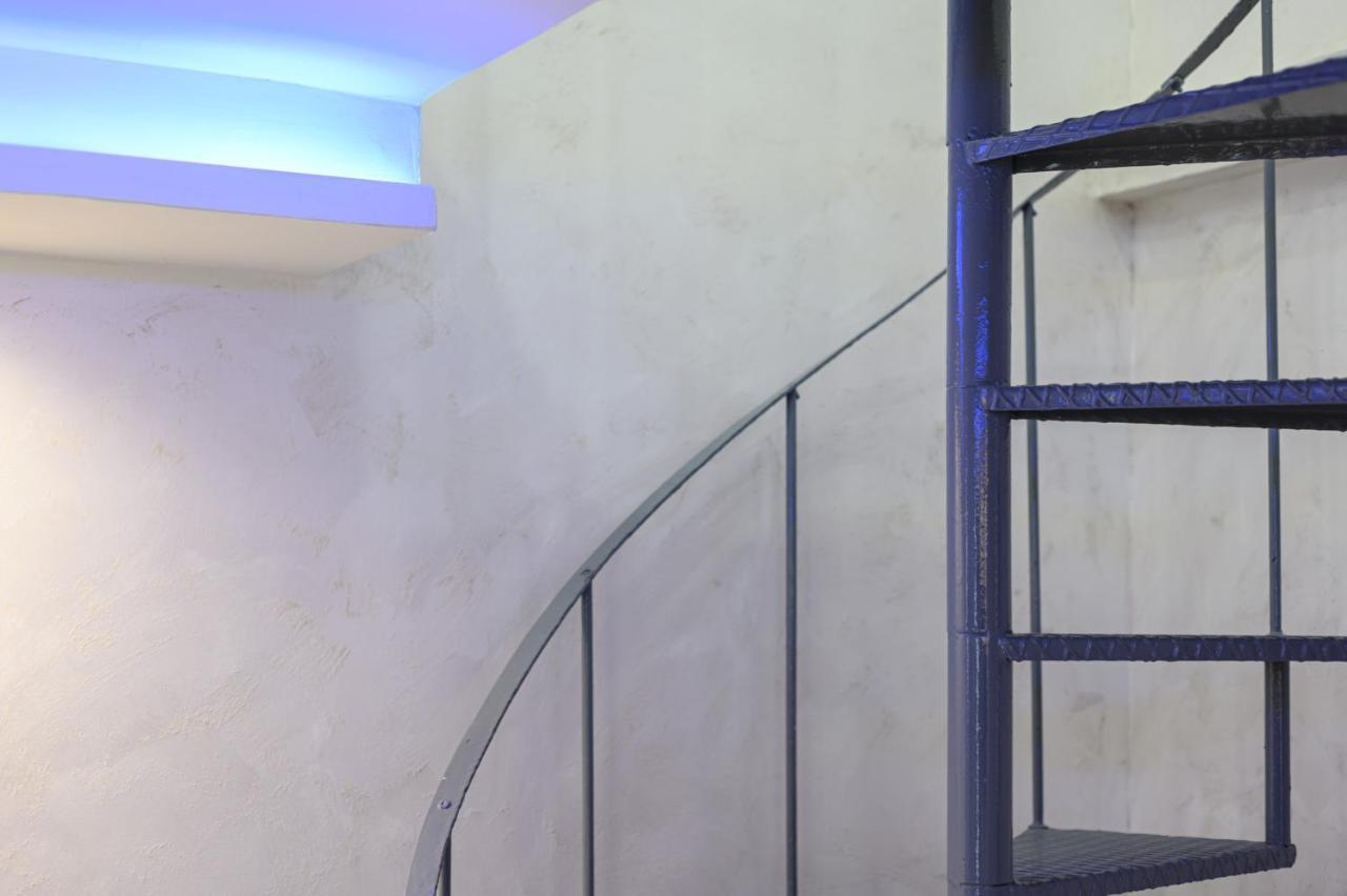La Magnifica Napoli Apartments Gold House المظهر الخارجي الصورة